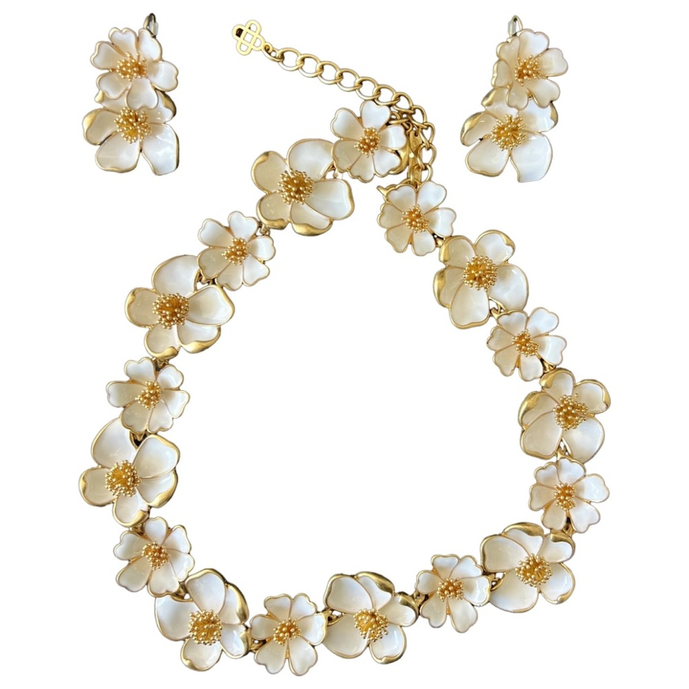Oscar de la Renta White and Gold Floral Necklace and Earring Set